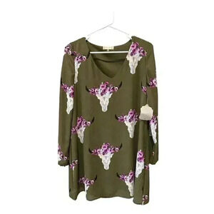 - Altar'd State Women's Longhorn Skull Boho Green Shift Dress, Size S, Pre…